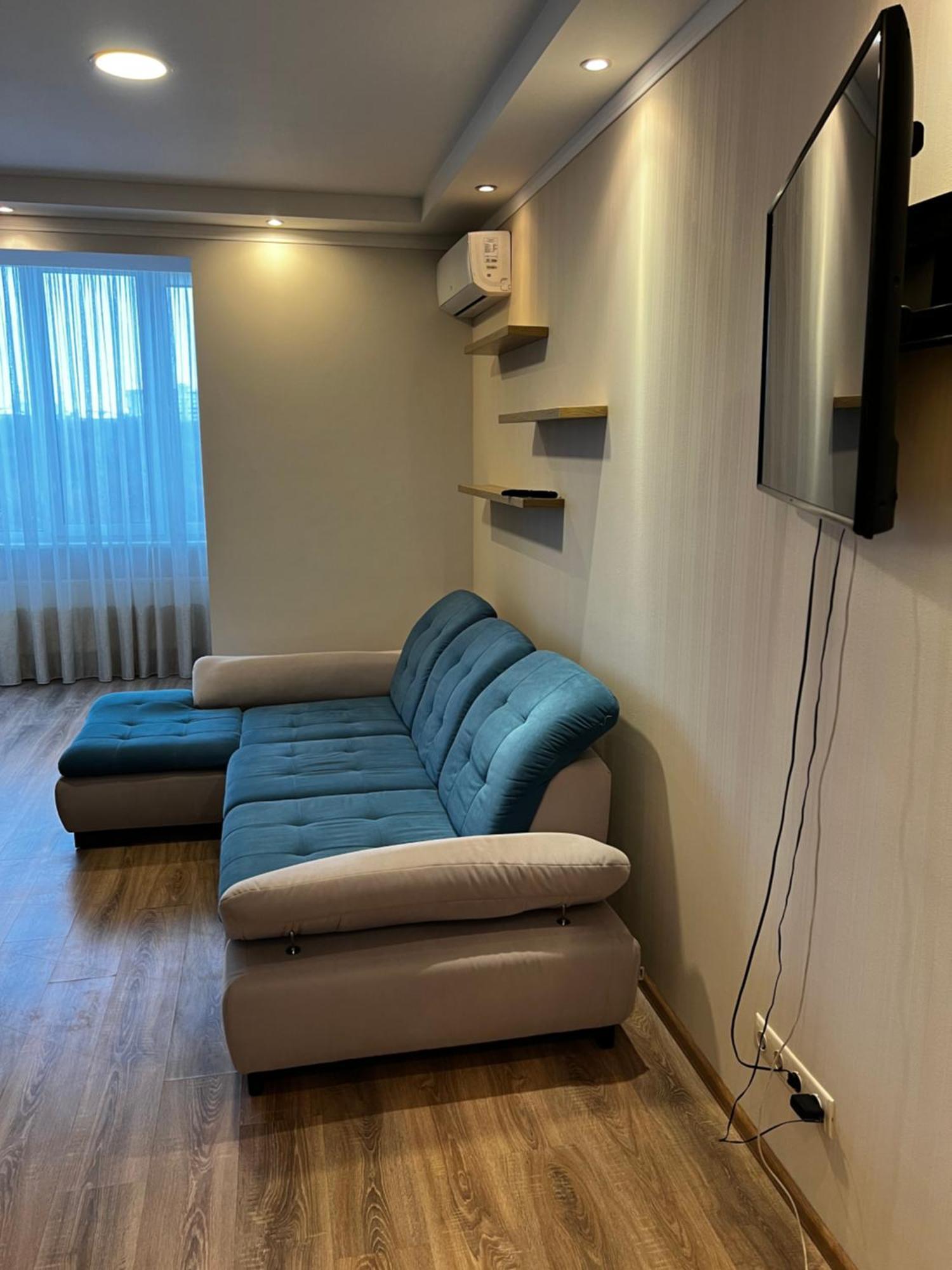 Vip Апартаменти Центр Riwne Exterior foto