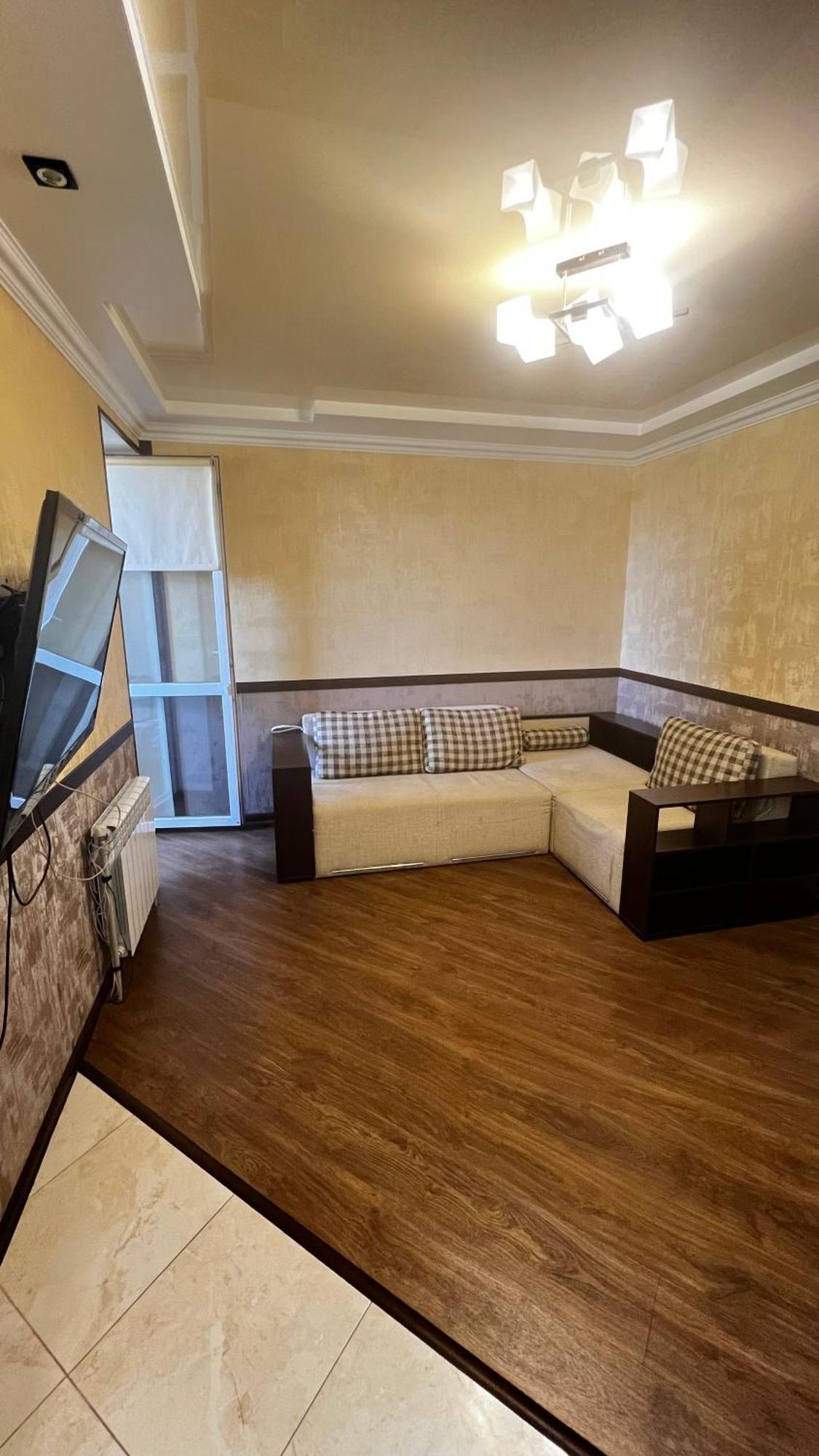 Vip Апартаменти Центр Riwne Exterior foto