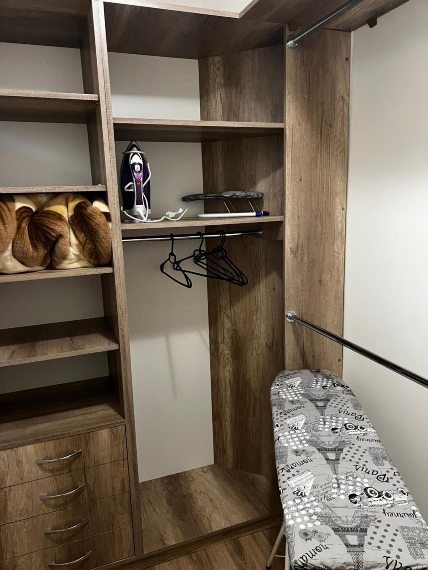 Vip Апартаменти Центр Riwne Exterior foto