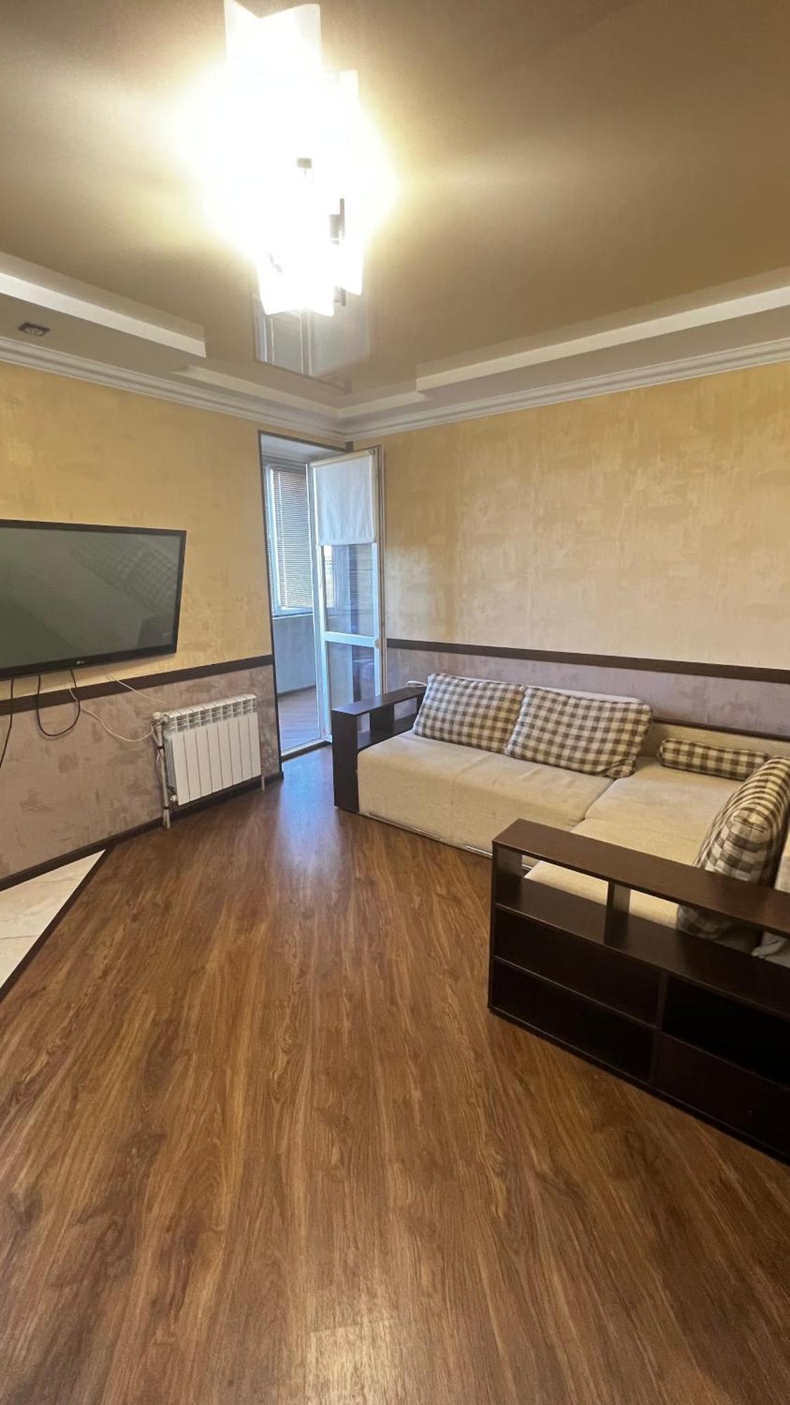 Vip Апартаменти Центр Riwne Exterior foto
